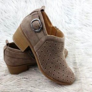 Sonoma Booties, Style-Akita, Faux Suede, Color-Stone, Women's 7.5